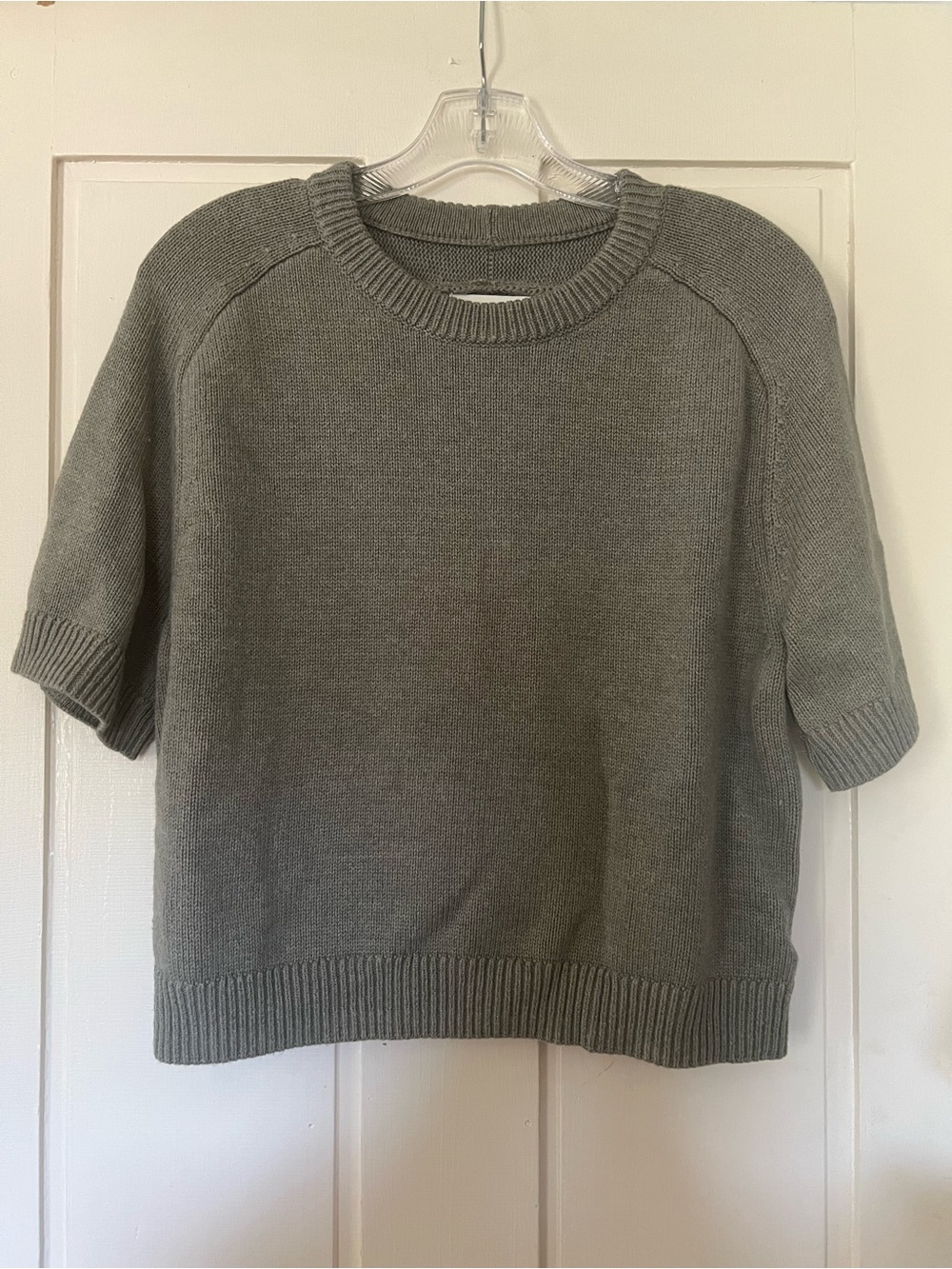 Dark Green Short-Sleeve Knit Sweater Short